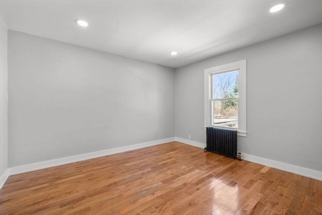 61 Lawrence St, Bellingham, MA 02019