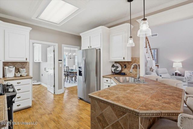 100 Port Lane, Brandon, MS 39047