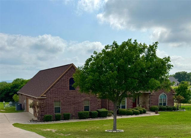 2113 Darby Dan Court, Granbury, TX 76049