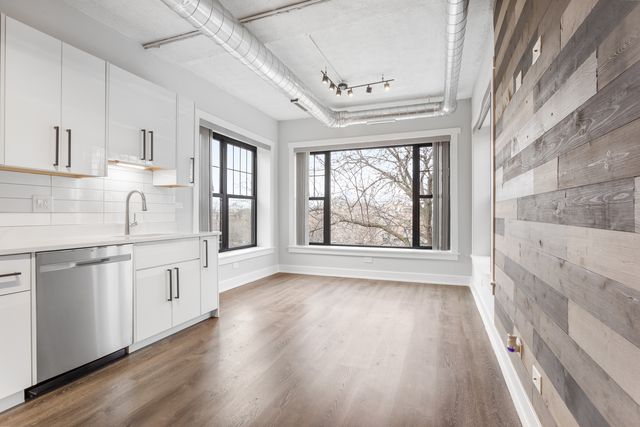 7645 N SHERIDAN Road 316, Chicago, IL 60626