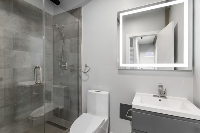7645 N SHERIDAN Road 316, Chicago, IL 60626