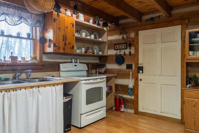 800 COVE MOUNTAIN RD, Mathias, WV 26812