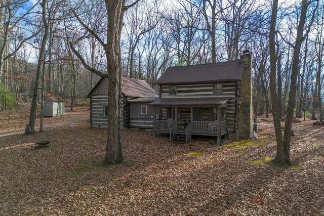 800 COVE MOUNTAIN RD, Mathias, WV 26812