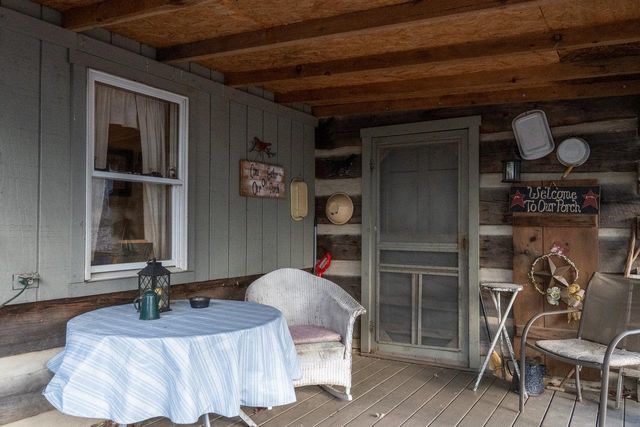 800 COVE MOUNTAIN RD, Mathias, WV 26812