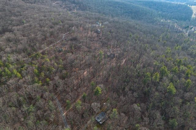 800 COVE MOUNTAIN RD, Mathias, WV 26812