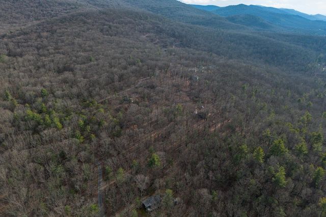 800 COVE MOUNTAIN RD, Mathias, WV 26812