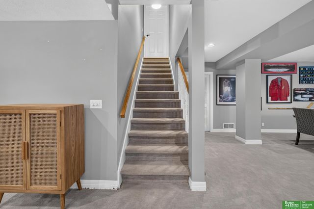 14221 Seward Street, Omaha, NE 68154