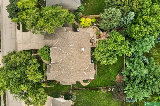 14221 Seward Street, Omaha, NE 68154