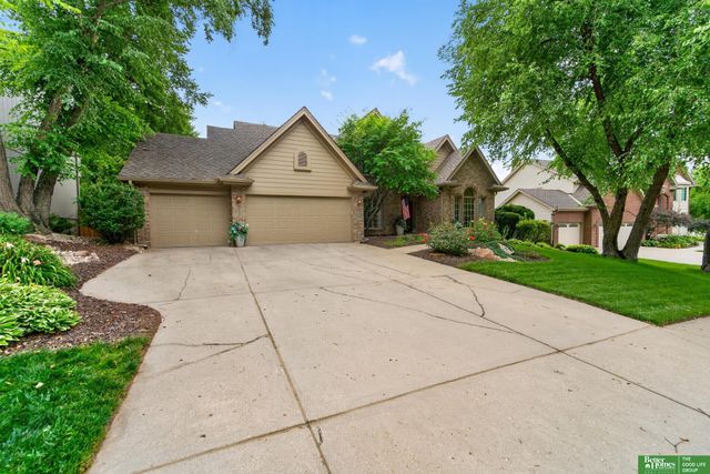 14221 Seward Street, Omaha, NE 68154