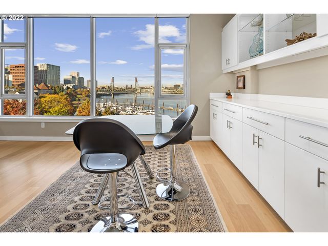 1900 S RIVER Dr N601, Portland, OR 97201