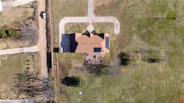 12265 Greasy Valley Road, Prairie Grove, AR 72753