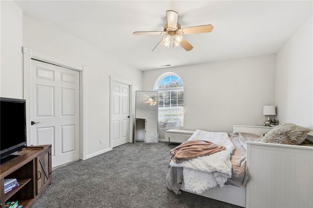 12265 Greasy Valley Road, Prairie Grove, AR 72753