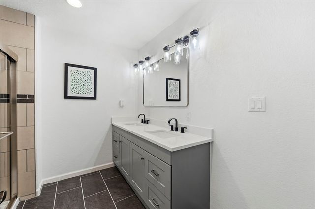 12265 Greasy Valley Road, Prairie Grove, AR 72753