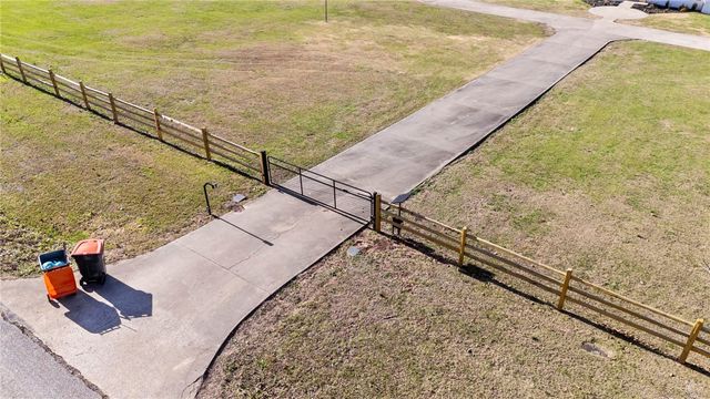 12265 Greasy Valley Road, Prairie Grove, AR 72753