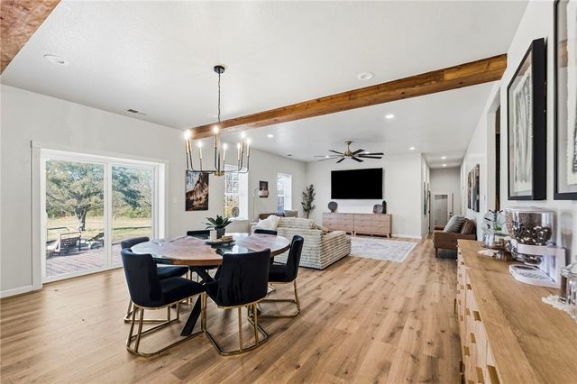 12265 Greasy Valley Road, Prairie Grove, AR 72753