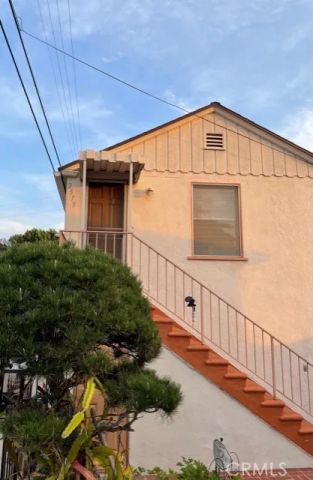 2572 Silver Ridge, Los Angeles, CA 90039