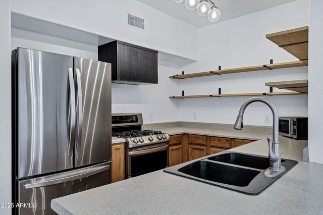 1555 S JACANA Lane, Gilbert, AZ 85296