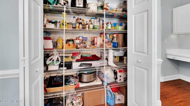 3605 E Baywood Lane E, Greenville, NC 27834