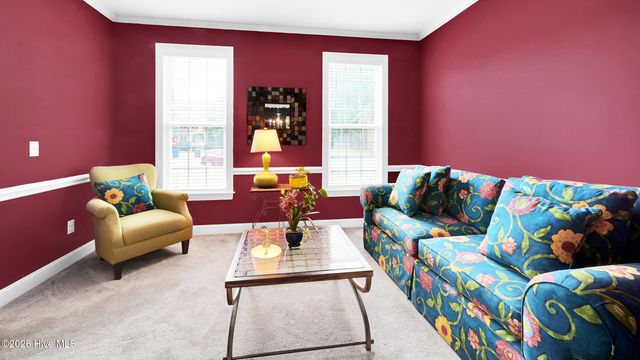 3605 E Baywood Lane E, Greenville, NC 27834