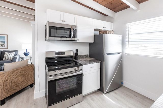 6006 MIDNIGHT PASS ROAD 14, Sarasota, FL 34242