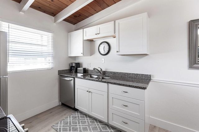 6006 MIDNIGHT PASS ROAD 14, Sarasota, FL 34242