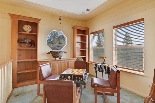 1890 John Muir Dr, Colfax, CA 95713