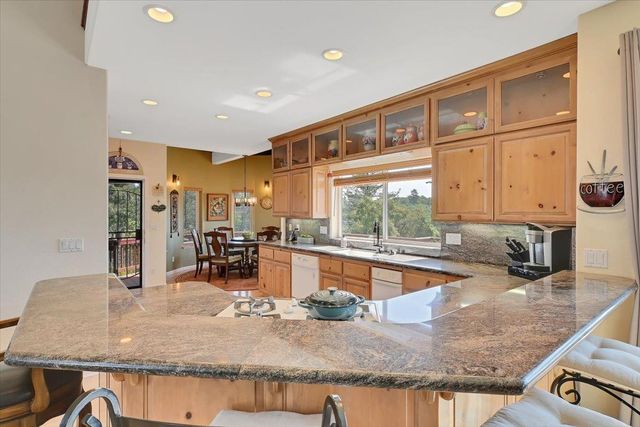 1890 John Muir Dr, Colfax, CA 95713