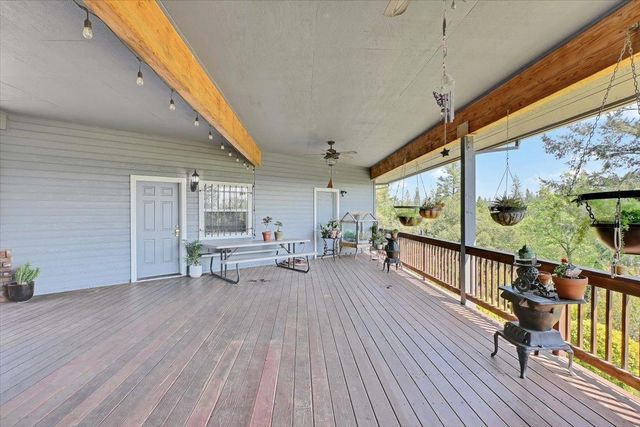1890 John Muir Dr, Colfax, CA 95713