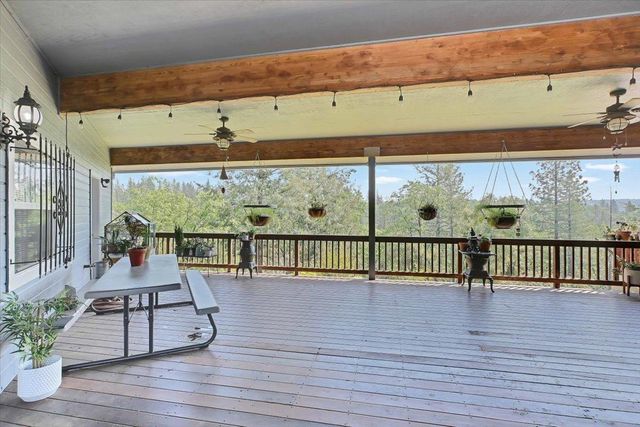 1890 John Muir Dr, Colfax, CA 95713