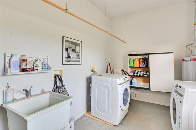 1890 John Muir Dr, Colfax, CA 95713