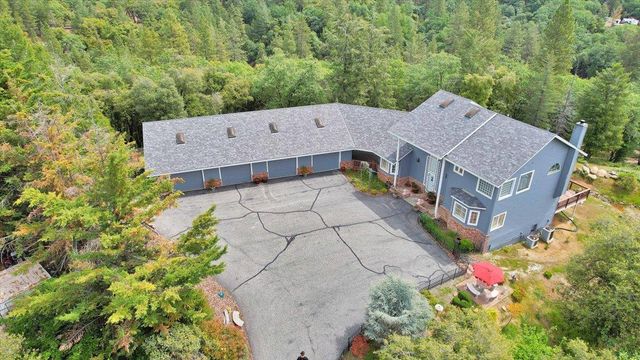 1890 John Muir Dr, Colfax, CA 95713