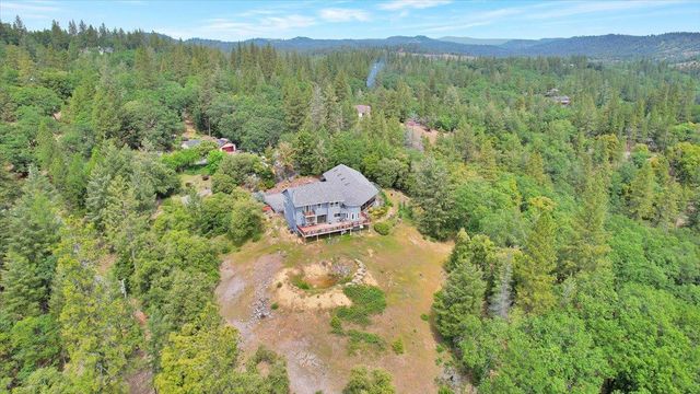 1890 John Muir Dr, Colfax, CA 95713