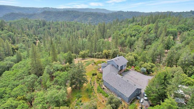 1890 John Muir Dr, Colfax, CA 95713