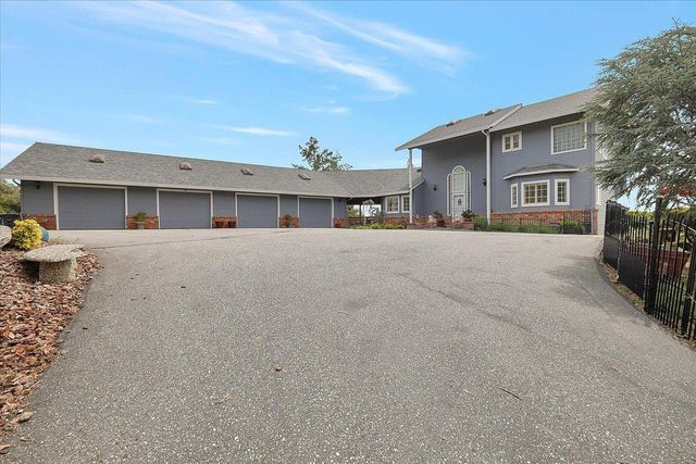 1890 John Muir Dr, Colfax, CA 95713