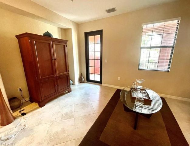 9050 Capistrano ST N 4102, Naples, FL 34113