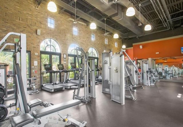 9050 Capistrano ST N 4102, Naples, FL 34113