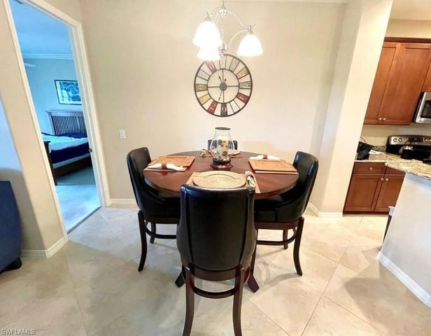 9050 Capistrano ST N 4102, Naples, FL 34113