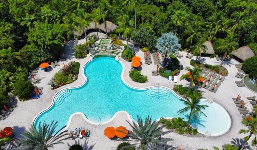 9050 Capistrano ST N 4102, Naples, FL 34113