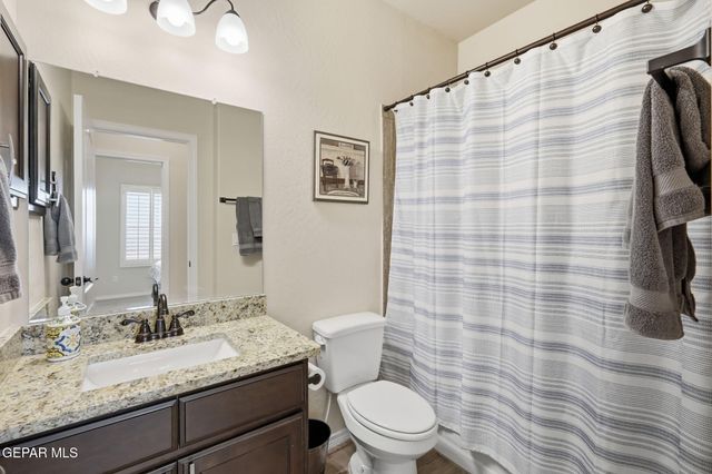 221 REIGATE Drive, Horizon City, TX 79928