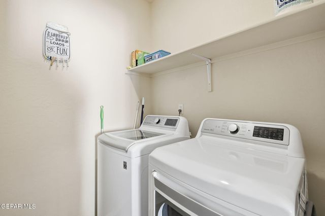 221 REIGATE Drive, Horizon City, TX 79928