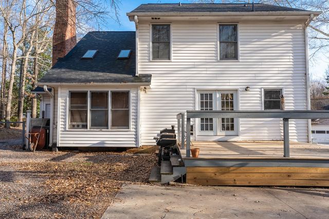 204 Burwood Drive, Simpsonville, SC 29681