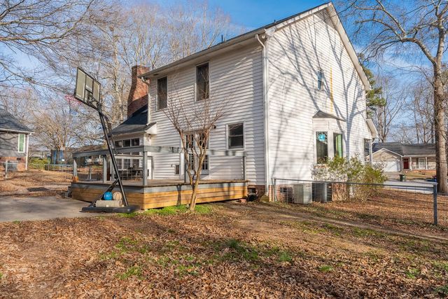 204 Burwood Drive, Simpsonville, SC 29681