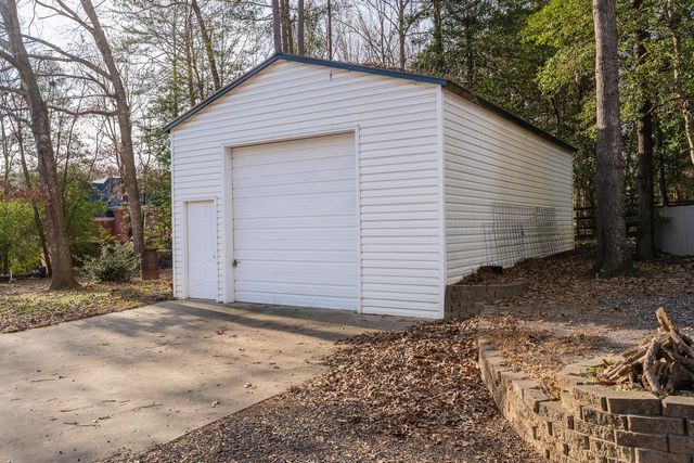 204 Burwood Drive, Simpsonville, SC 29681