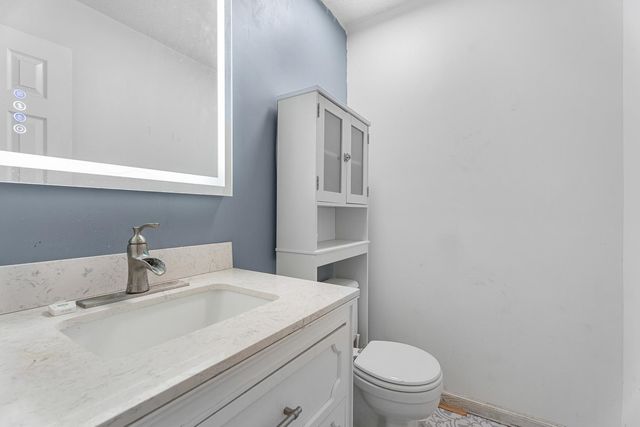 204 Burwood Drive, Simpsonville, SC 29681