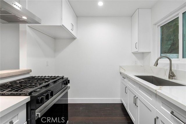 217 43rd, Manhattan Beach, CA 90266