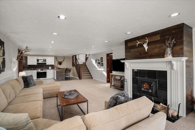 2012 S Molter Rd, Liberty Lake, WA 99019