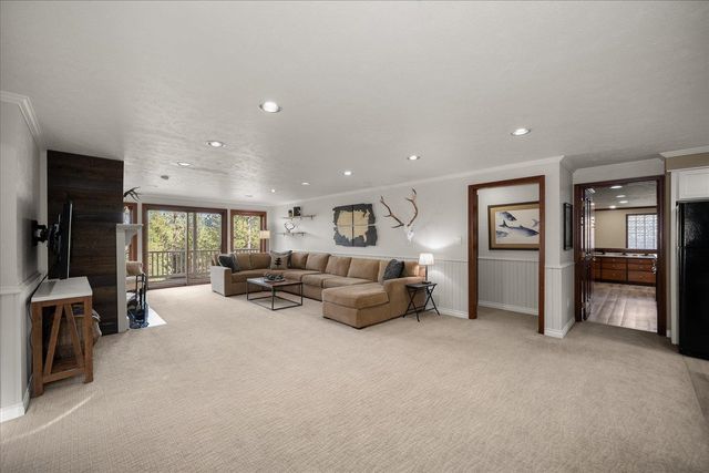 2012 S Molter Rd, Liberty Lake, WA 99019