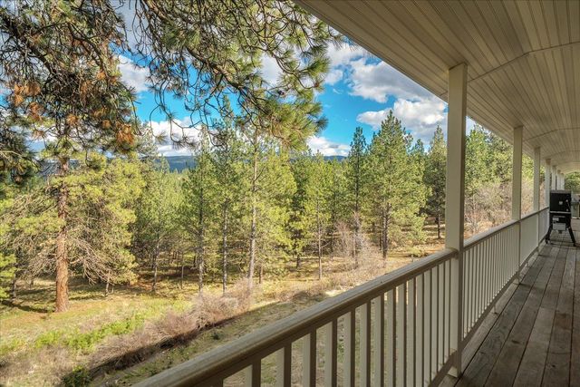 2012 S Molter Rd, Liberty Lake, WA 99019