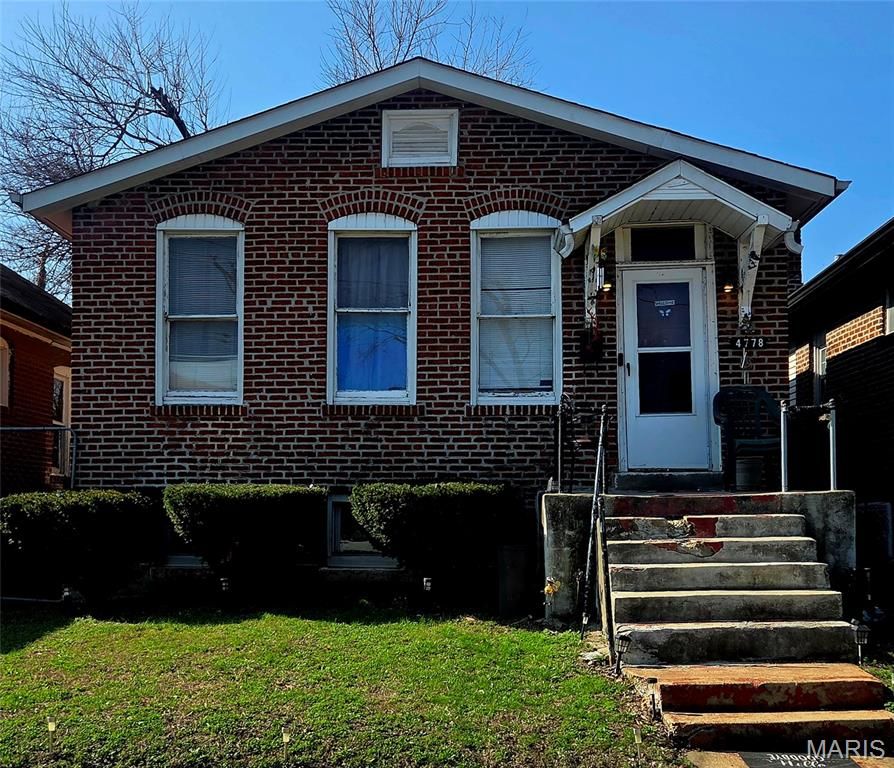 4778 Highland Avenue, St Louis, MO 63113