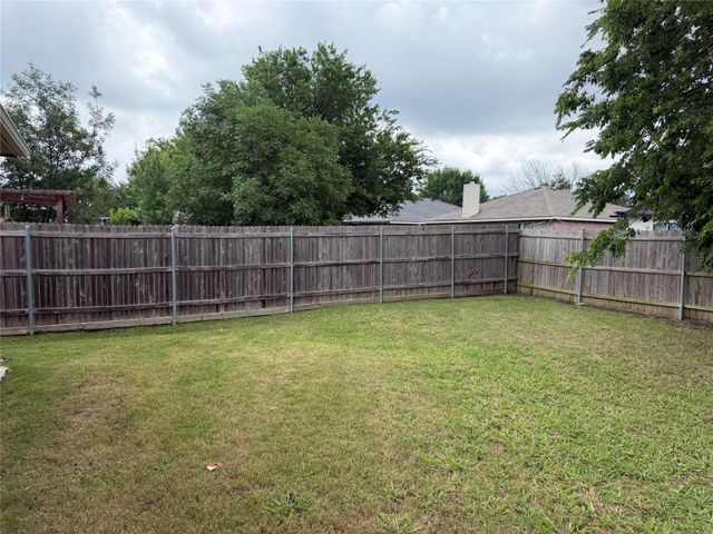 1708 Canyon Oaks Drive, Little Elm, TX 75068